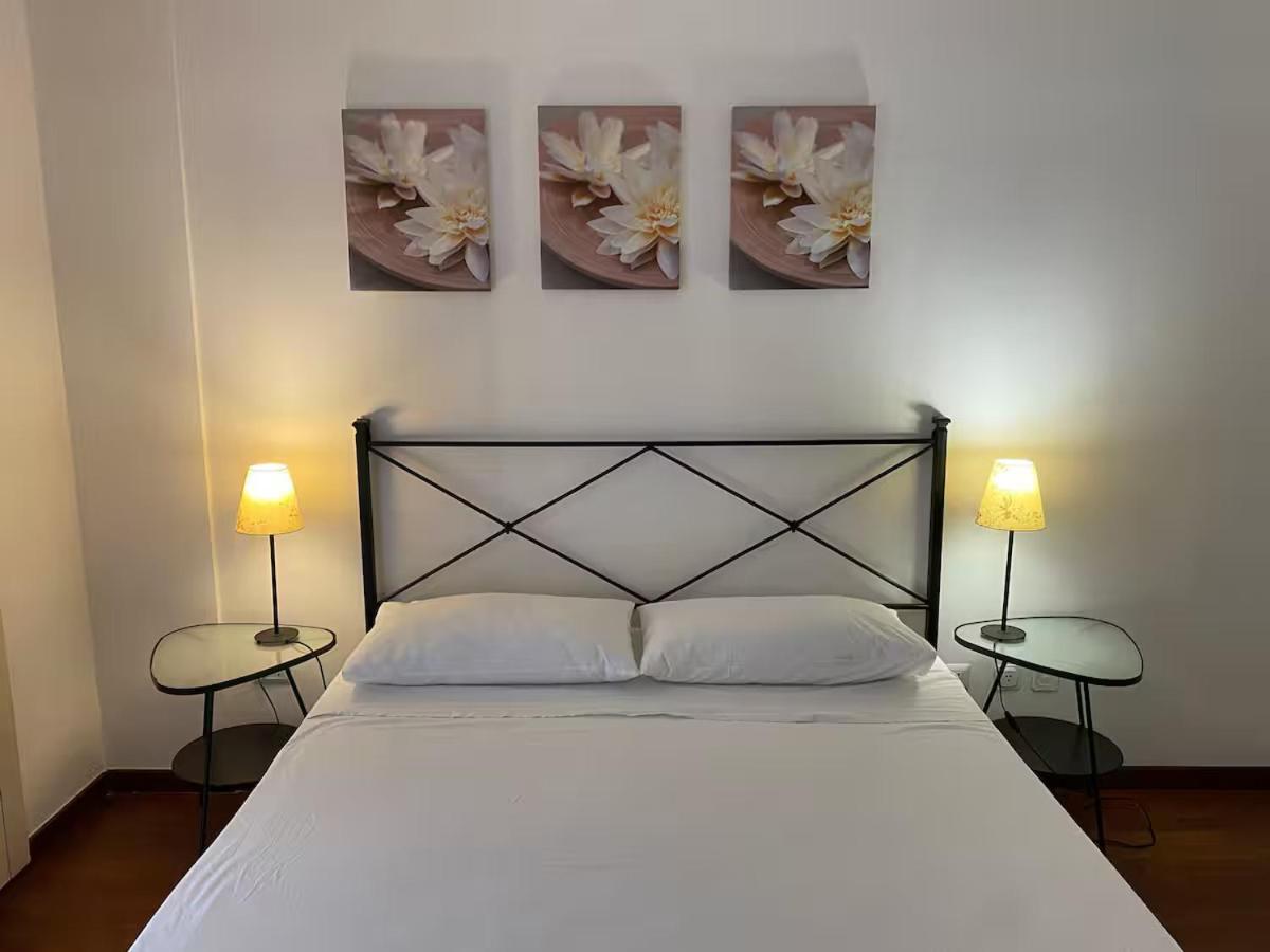 Your Flat In * Rom